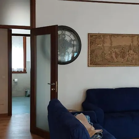 Flache Linde Daire Terranuova Bracciolini